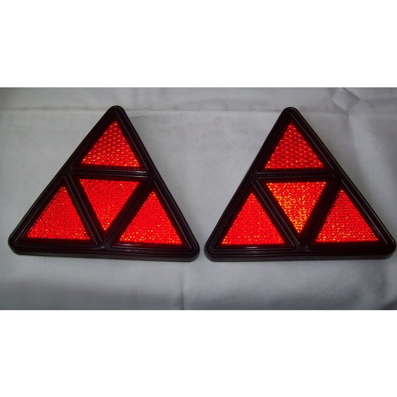 p>Rückstrahler - Reflektor Rund rot zum schrauben (für Anhänger  Anhängerbeleuchtung) Dreieckrückstrahler Aspöck 5400-60</p>